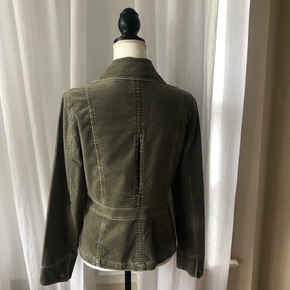 Eddie Bauer washed corduroy blazer. - Picture 2 of 4